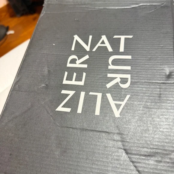 Naturalizer Black Slip On Sneaker With A Decorative Black Chain Size 10 - Picture 9 of 9